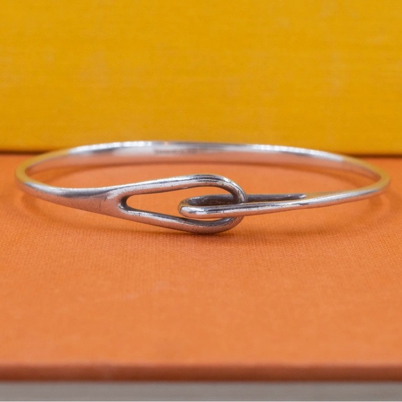 Vintage Tiffany & Co. Infinity Loop Bangle - Picture 3 of 6